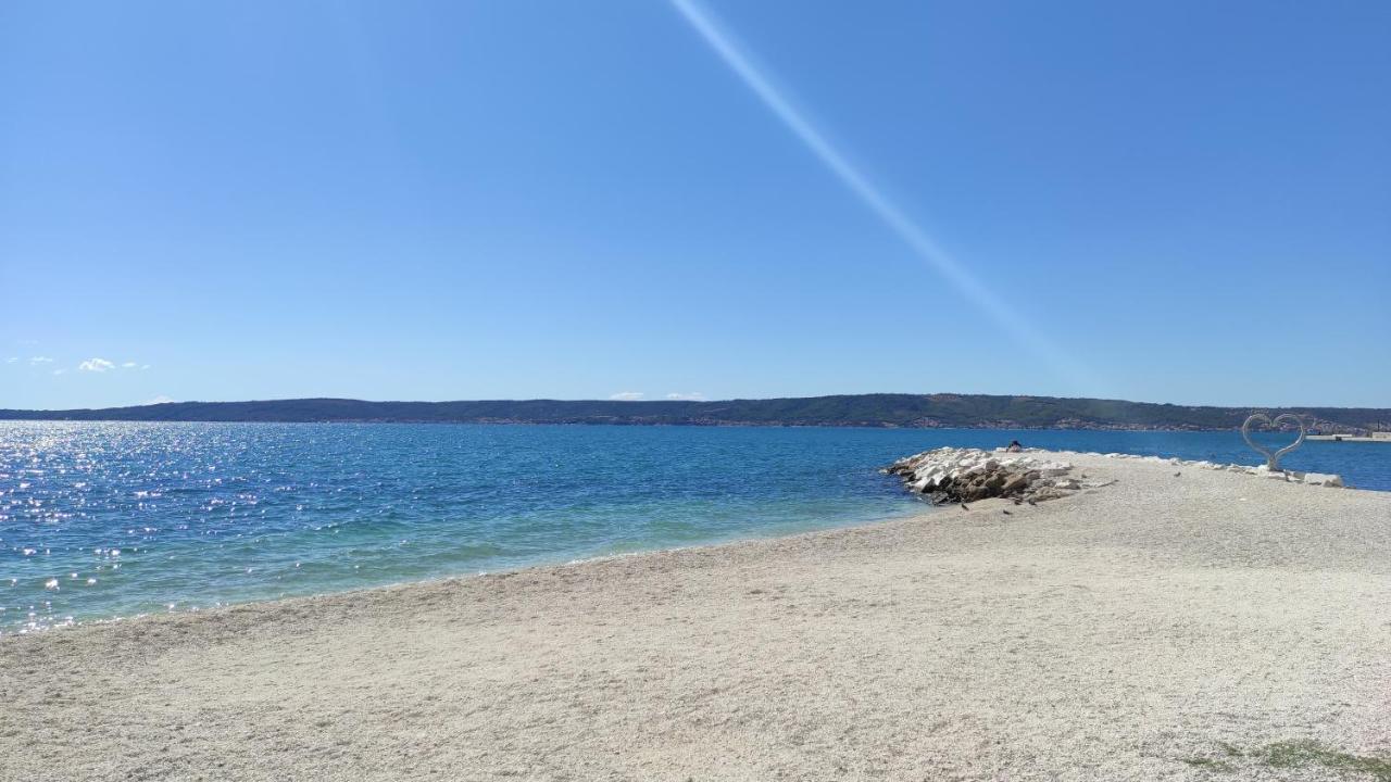 KaštelaApartman Ivaアパートメント エクステリア 写真