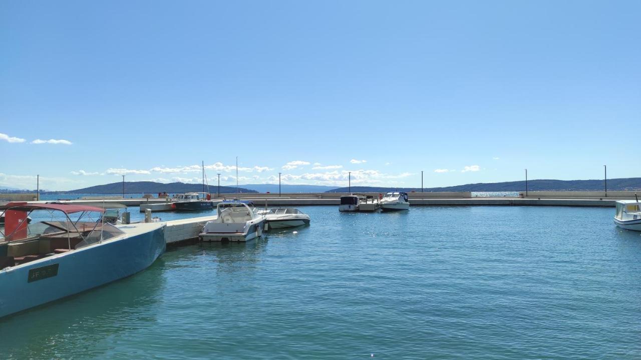KaštelaApartman Ivaアパートメント エクステリア 写真