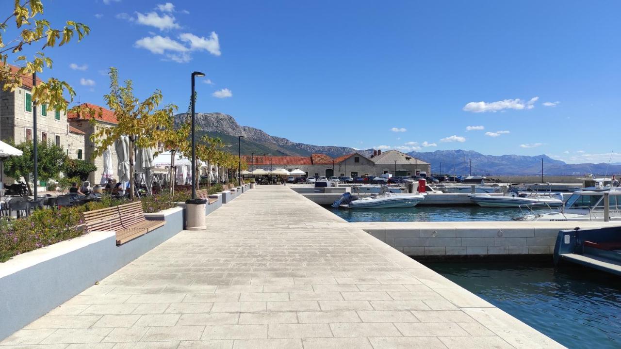 KaštelaApartman Ivaアパートメント エクステリア 写真