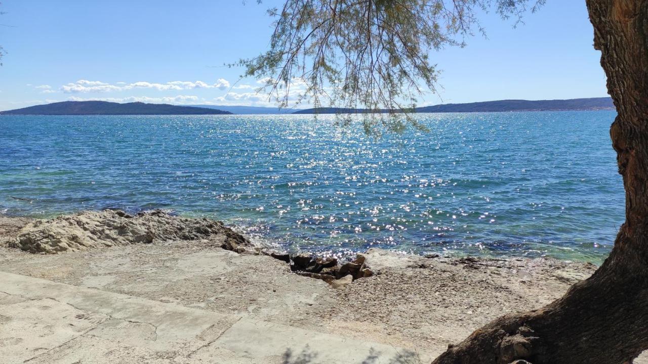 KaštelaApartman Ivaアパートメント エクステリア 写真